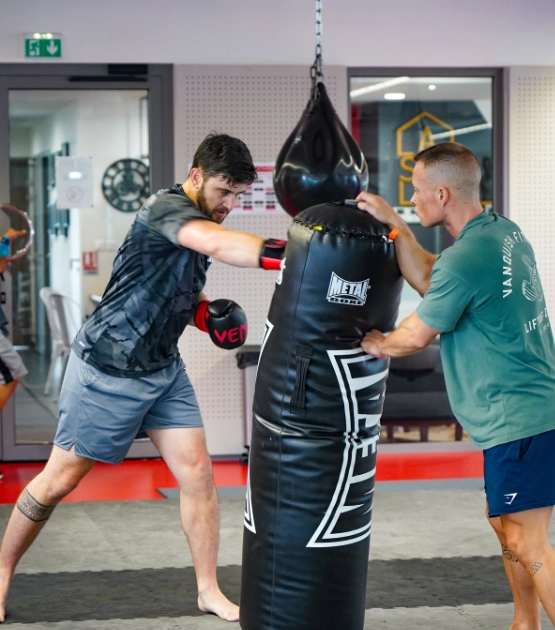 Cours de boxe pieds-poings - La Salle Pays de Gex